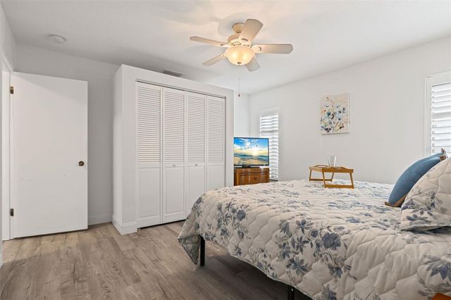 7215 WESTMORELAND DRIVE, Sarasota, FL 34243