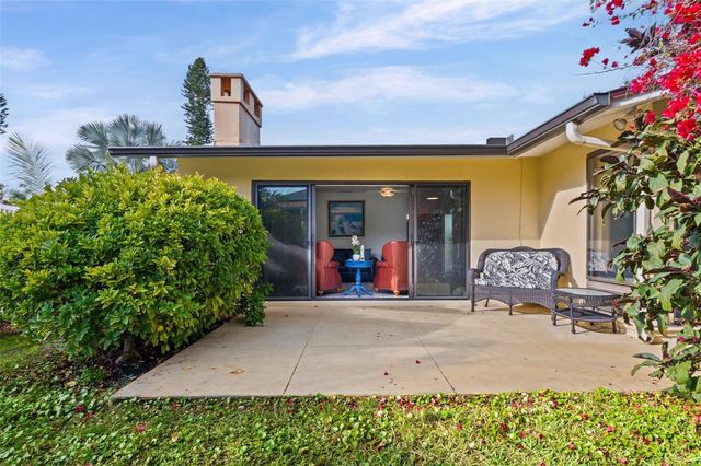 7215 WESTMORELAND DRIVE, Sarasota, FL 34243