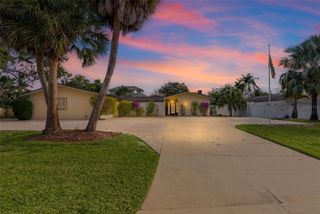 7215 WESTMORELAND DRIVE, Sarasota, FL 34243