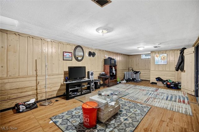 3781 Bushnell Road, University Heights, OH 44118