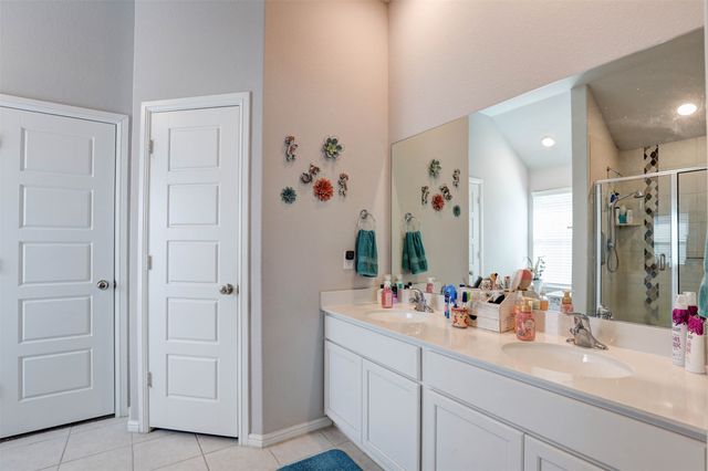 8948 Bronze Meadow Drive, Fort Worth, TX 76131