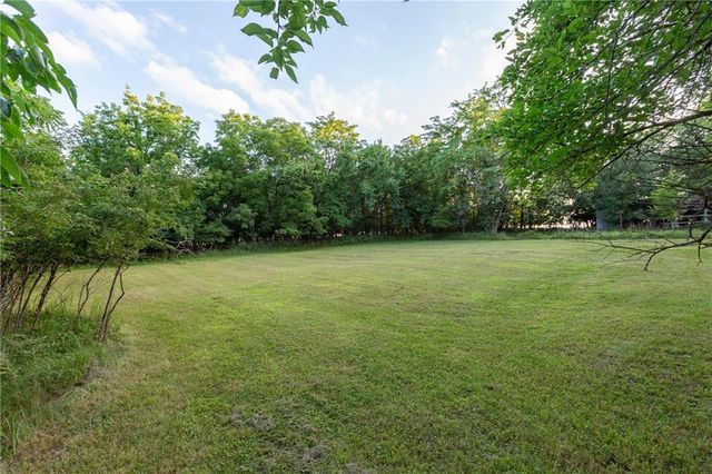 33200 E hammond Road, Lone Jack, MO 64070