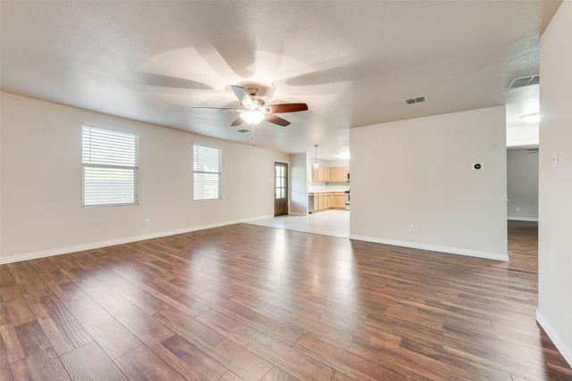 1448 Lauren Drive, Burleson, TX 76028