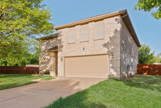 1448 Lauren Drive, Burleson, TX 76028