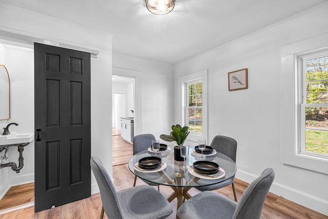 42 Washington St, Monson, MA 01057