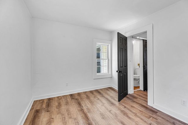 42 Washington St, Monson, MA 01057