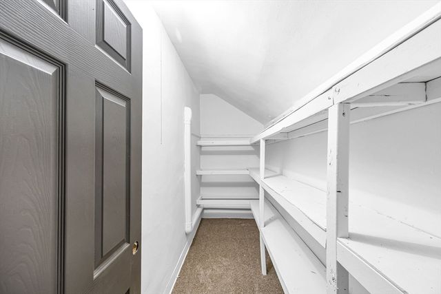 42 Washington St, Monson, MA 01057