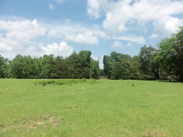 3813 E CR 176, Kilgore, TX 75662