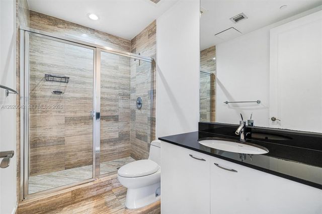 16001 Collins Ave 1505, Sunny Isles Beach, FL 33160