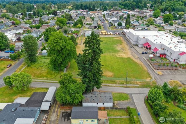 705 SW 1st, Castle Rock, WA 98611