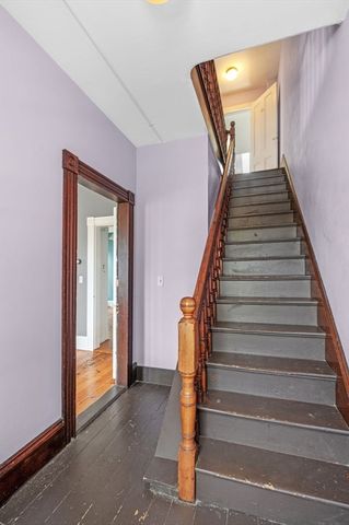 143 North St 2, Salem, MA 01970