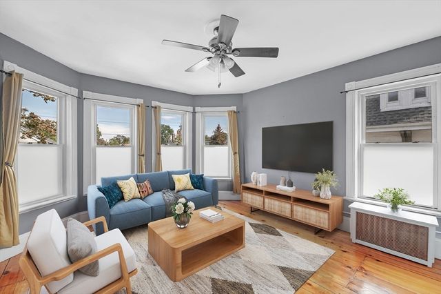 143 North St 2, Salem, MA 01970
