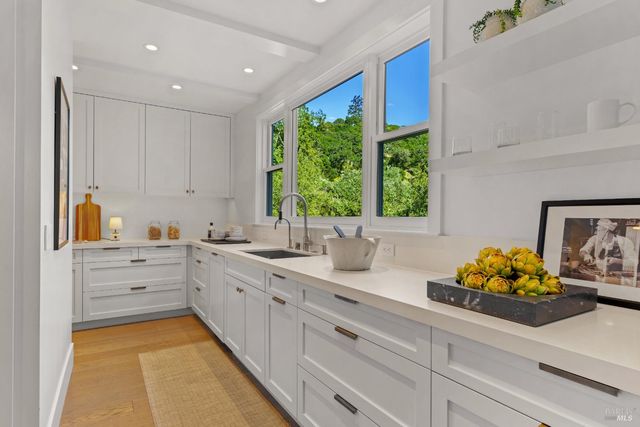 80 Laurel Grove Ave, Ross, CA 94957