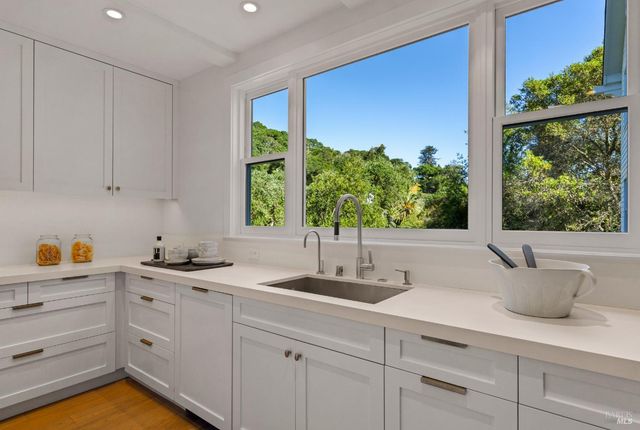 80 Laurel Grove Ave, Ross, CA 94957