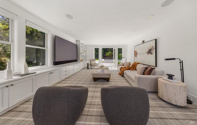 80 Laurel Grove Ave, Ross, CA 94957