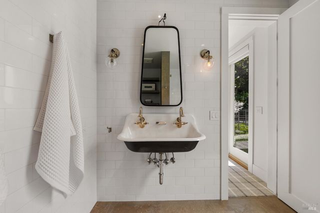 80 Laurel Grove Ave, Ross, CA 94957