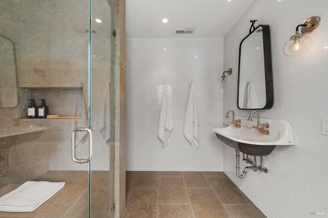 80 Laurel Grove Ave, Ross, CA 94957