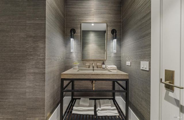 80 Laurel Grove Ave, Ross, CA 94957