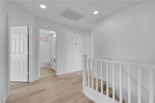 3194 Lapis Beach Drive, Las Vegas, NV 89117