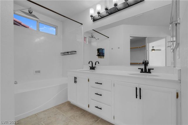 3194 Lapis Beach Drive, Las Vegas, NV 89117