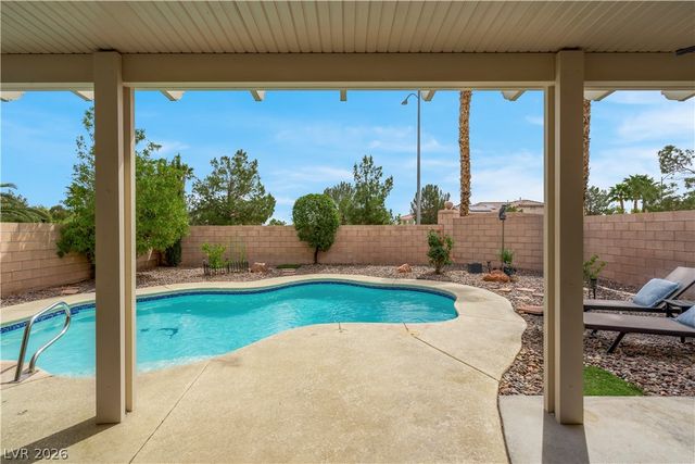 3194 Lapis Beach Drive, Las Vegas, NV 89117