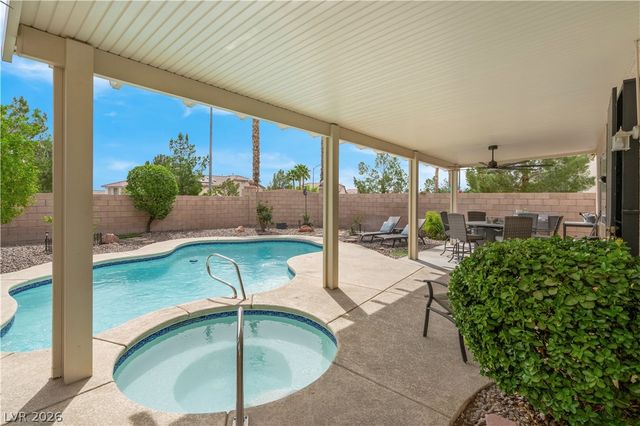 3194 Lapis Beach Drive, Las Vegas, NV 89117