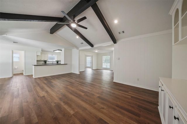 719 Thornwood Drive, Shenandoah, TX 77381