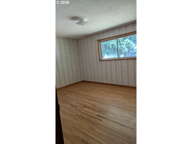 3203 17TH Ave, Forest Grove, OR 97116