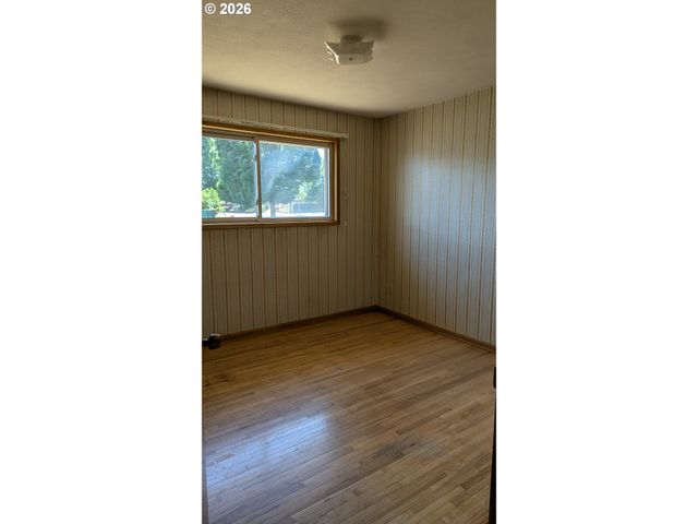 3203 17TH Ave, Forest Grove, OR 97116