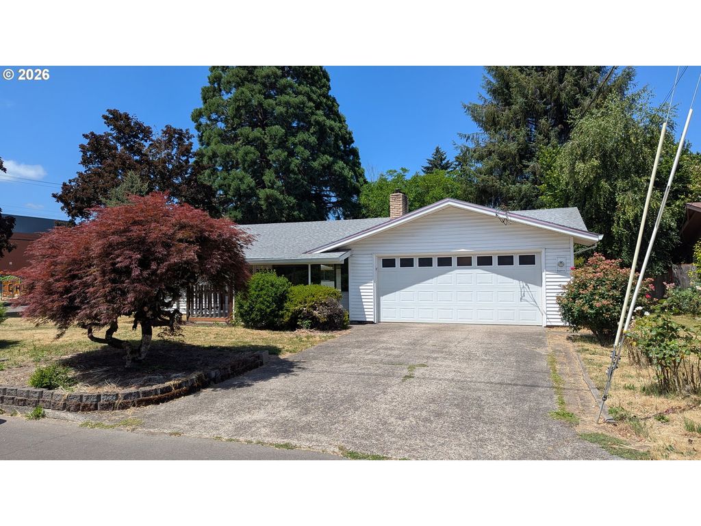3203 17TH Ave, Forest Grove, OR 97116