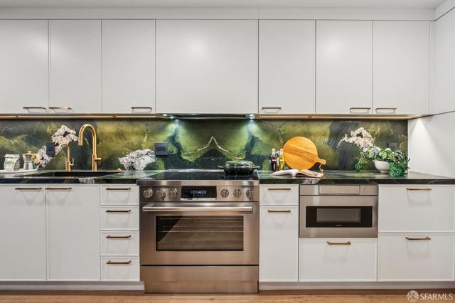 1624 Larkin Street 7, San Francisco, CA 94109