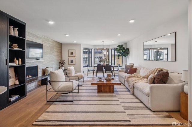 1624 Larkin Street 7, San Francisco, CA 94109