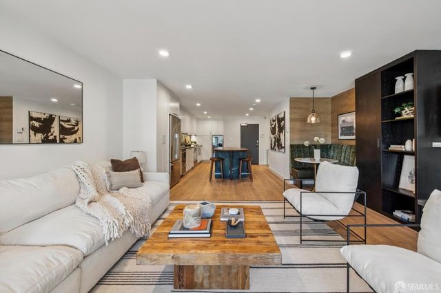 1624 Larkin Street 7, San Francisco, CA 94109