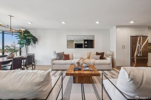 1624 Larkin Street 7, San Francisco, CA 94109