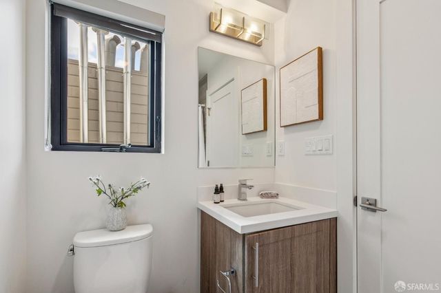 1624 Larkin Street 7, San Francisco, CA 94109