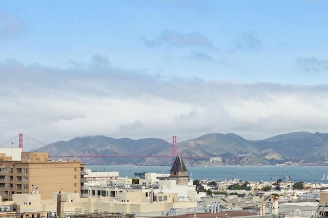 1624 Larkin Street 7, San Francisco, CA 94109