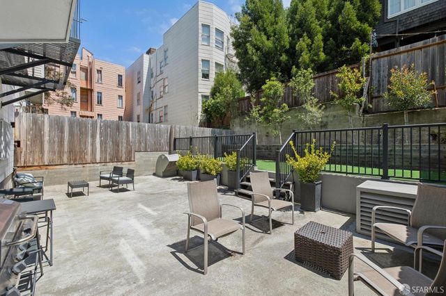 1624 Larkin Street 7, San Francisco, CA 94109