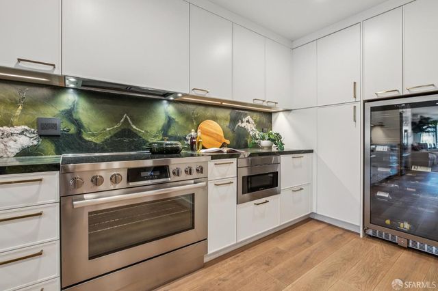 1624 Larkin Street 7, San Francisco, CA 94109