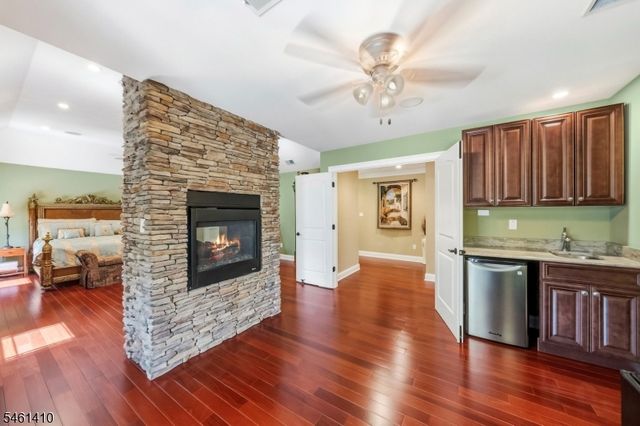 429 OAK RIDGE ROAD, Clark Twp., NJ 07066