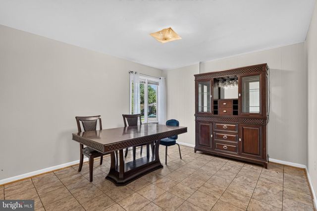 405 WINTERTHUR CT, Silver Spring, MD 20904