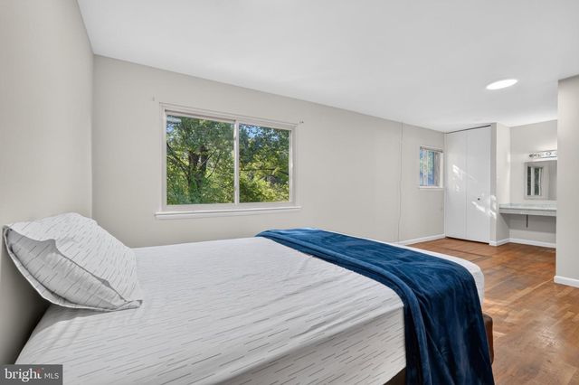 405 WINTERTHUR CT, Silver Spring, MD 20904