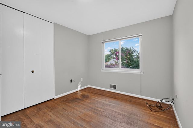 405 WINTERTHUR CT, Silver Spring, MD 20904