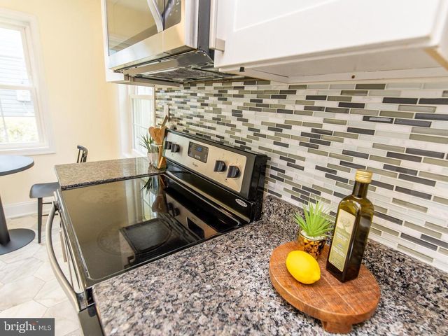 5014 N ENGLEWOOD DR, Capitol Heights, MD 20743