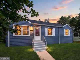 5014 N ENGLEWOOD DR, Capitol Heights, MD 20743