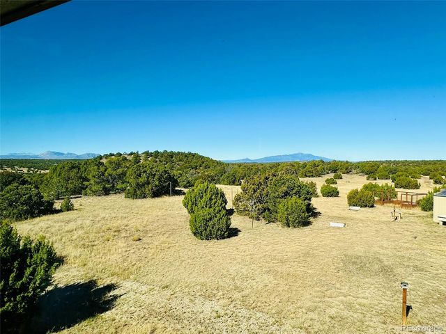 205 Hoofprint Court, Walsenburg, CO 81089