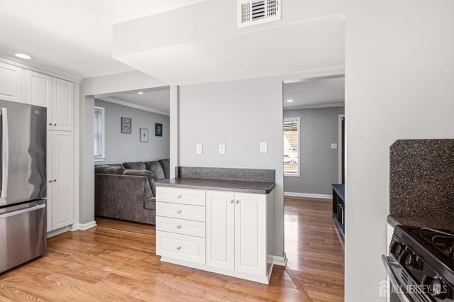 63 Tunison Road, New Brunswick, NJ 08901