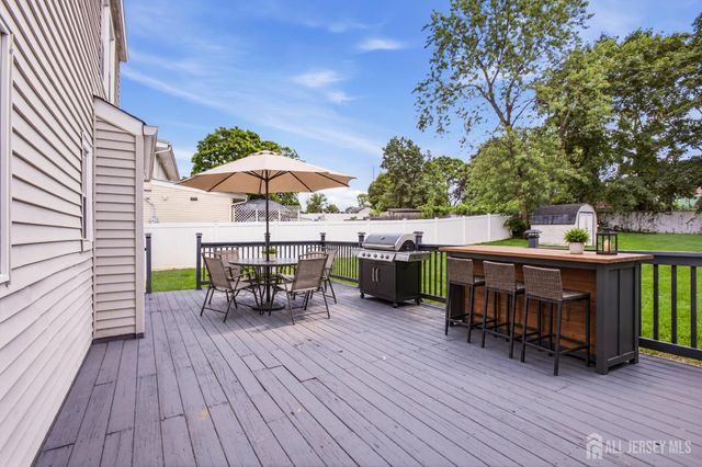 63 Tunison Road, New Brunswick, NJ 08901