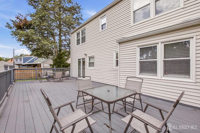63 Tunison Road, New Brunswick, NJ 08901
