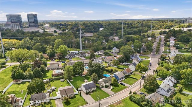 63 Tunison Road, New Brunswick, NJ 08901