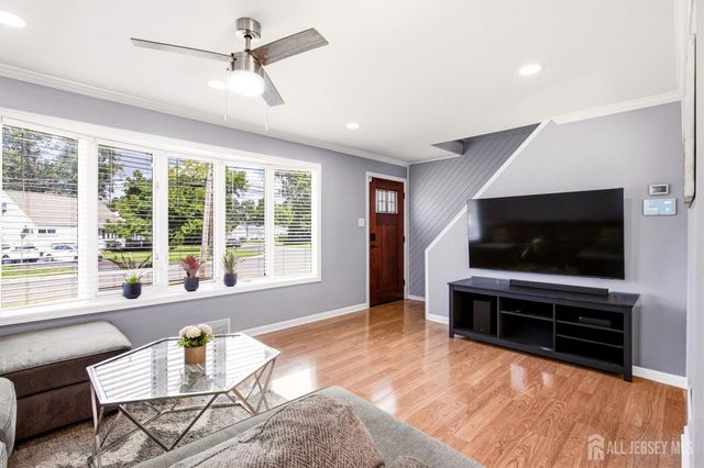 63 Tunison Road, New Brunswick, NJ 08901